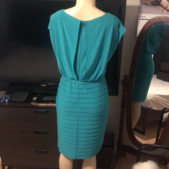Designer Adrianna Papell, teal/green blue, size 6 - Picture 2 of 2